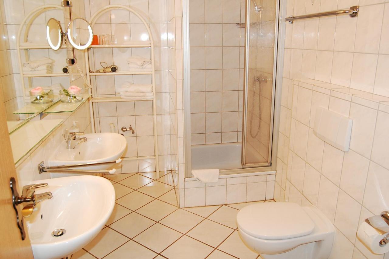 Land-Gut-Hotel Allerhof Frankenfeld Extérieur photo
